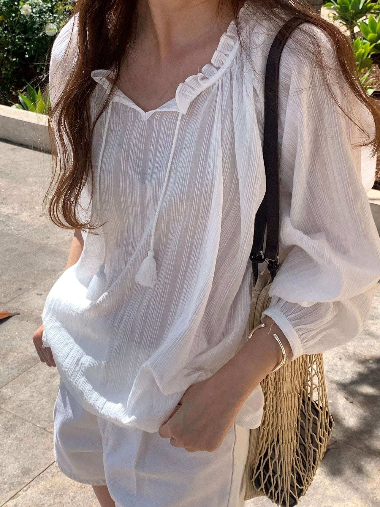 Lea tassel frill blouse
