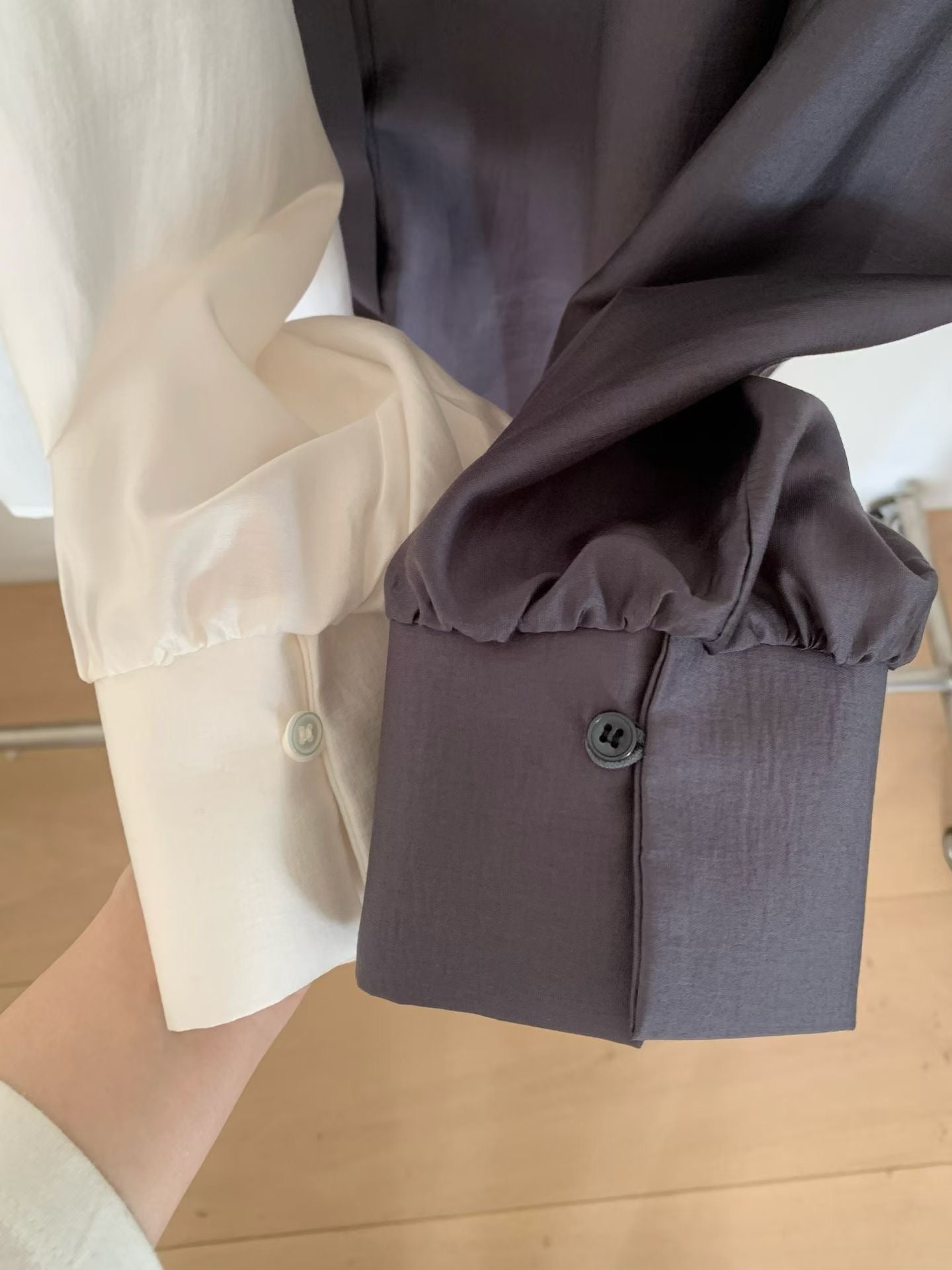 Awesome hidden blouse-2col