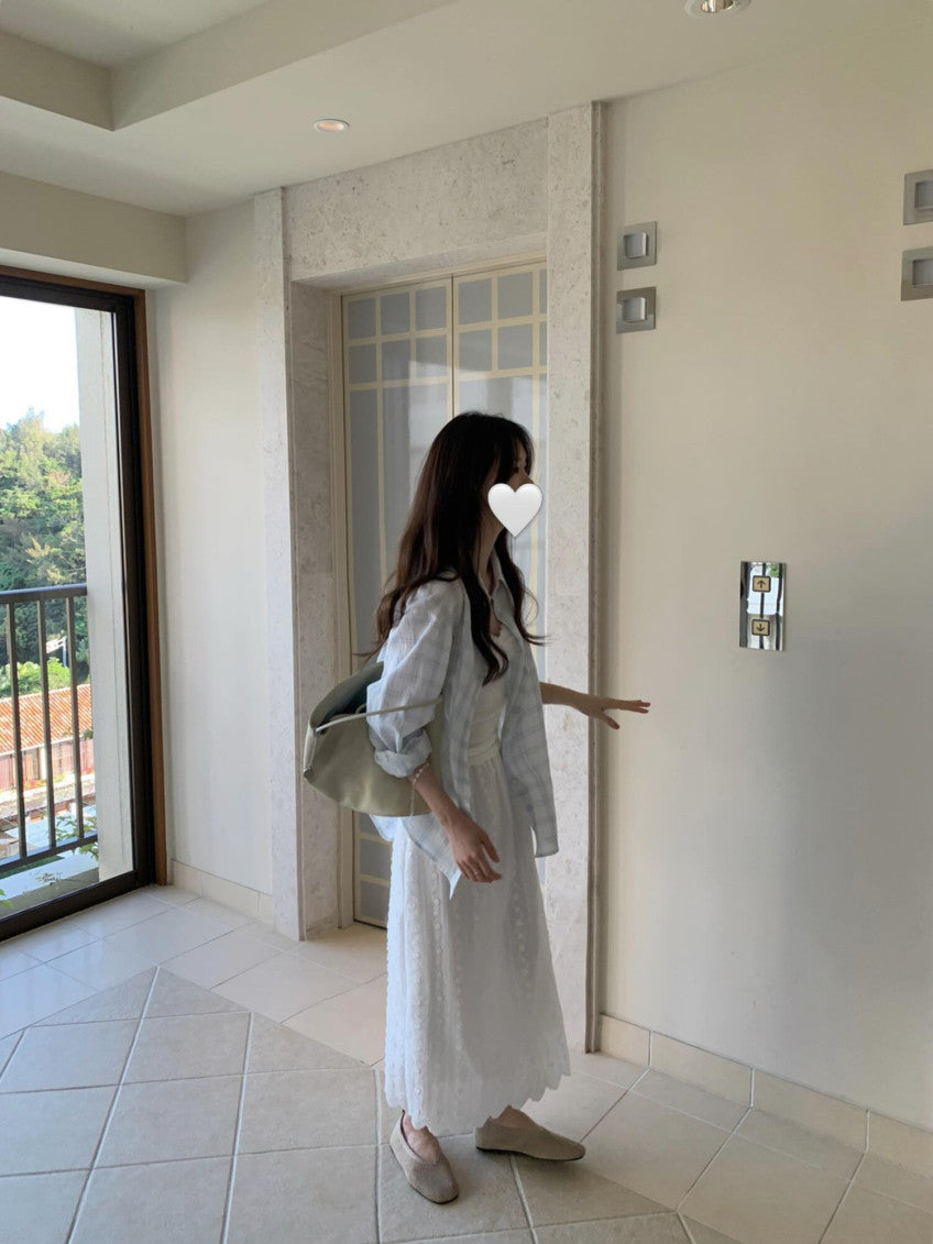 window shirt