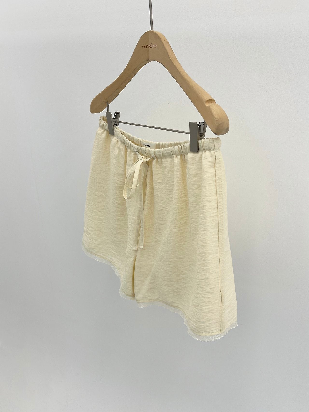 Pure lace half banding pants-3col