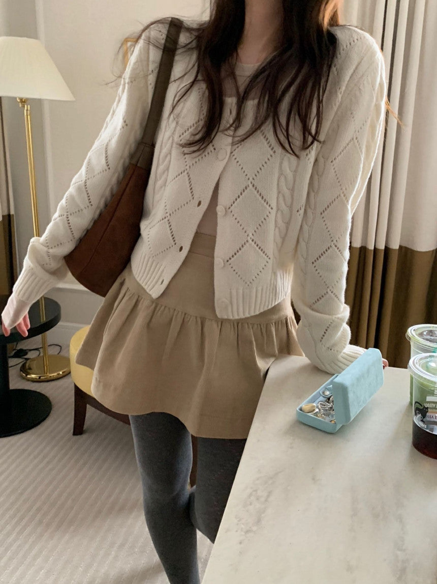 Thing twist cardigan-3col