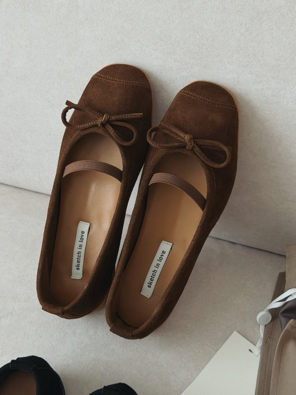 suede comfort ribbon flats-2col
