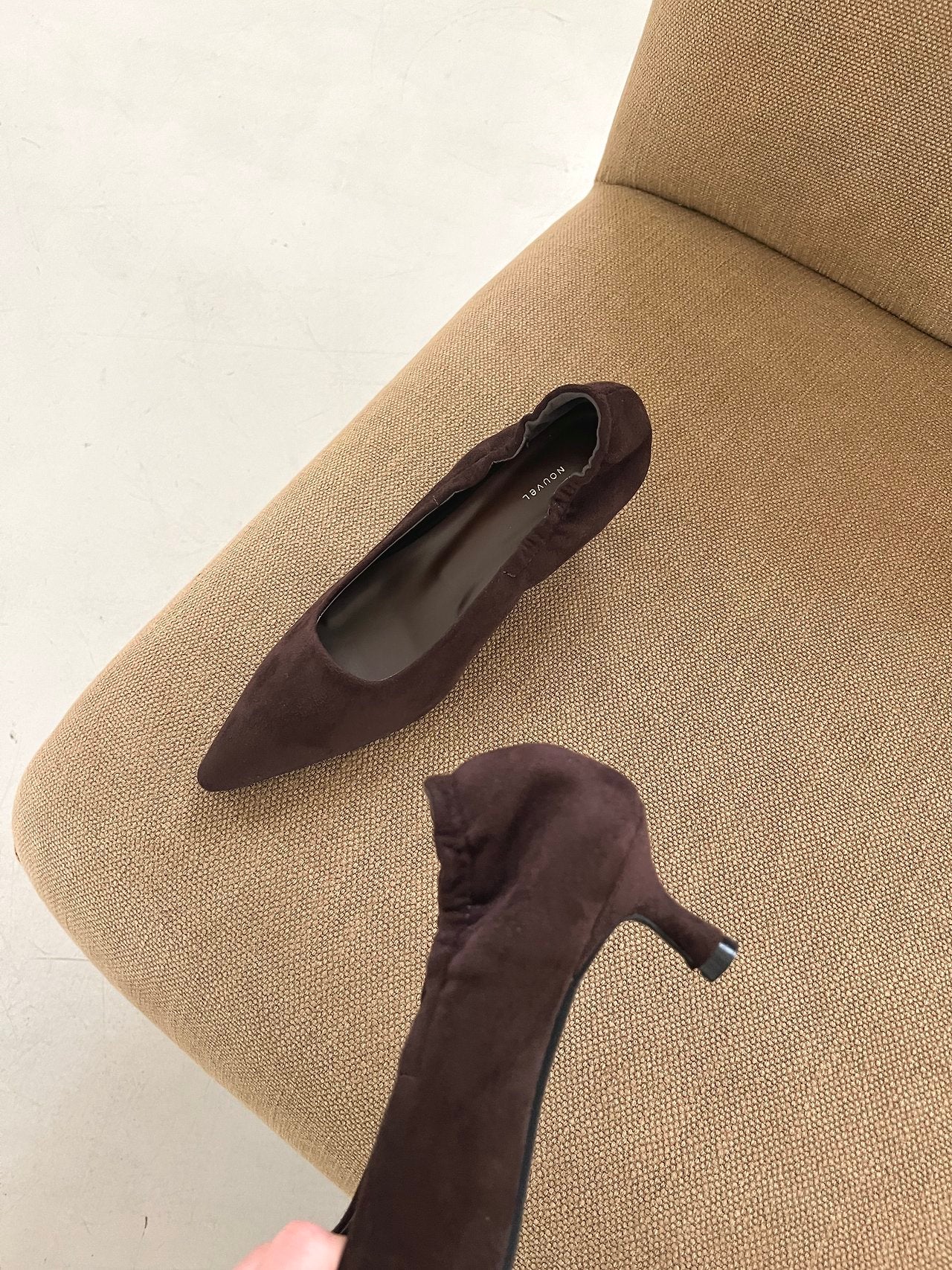 Suede 5cm back-banding high heels