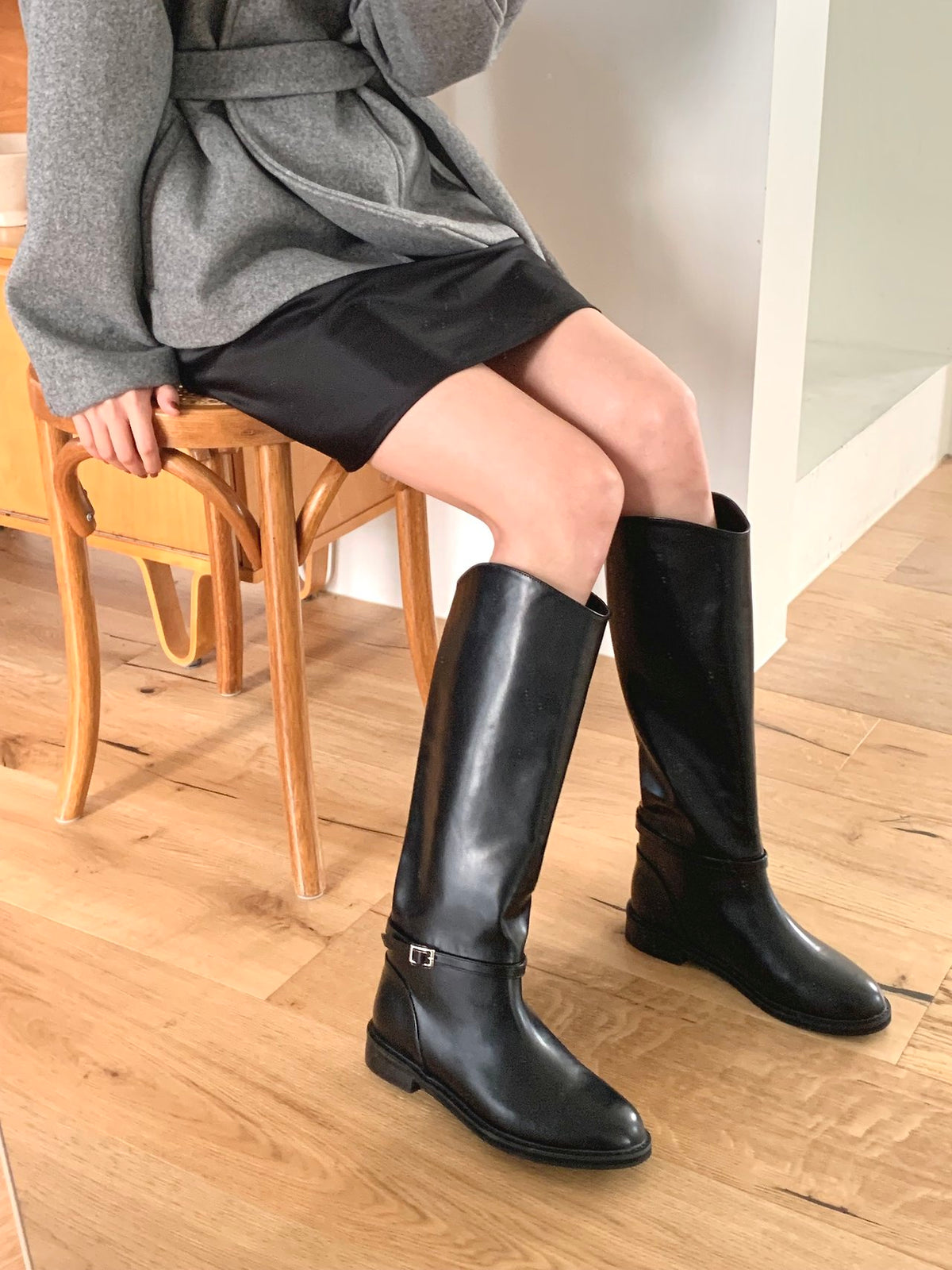 Ankle Detail Long Boots-2col