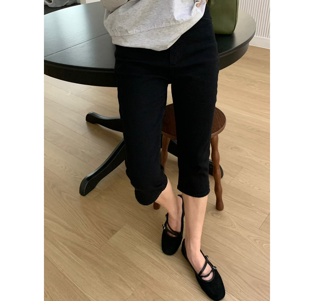 Low-rise capri pants
