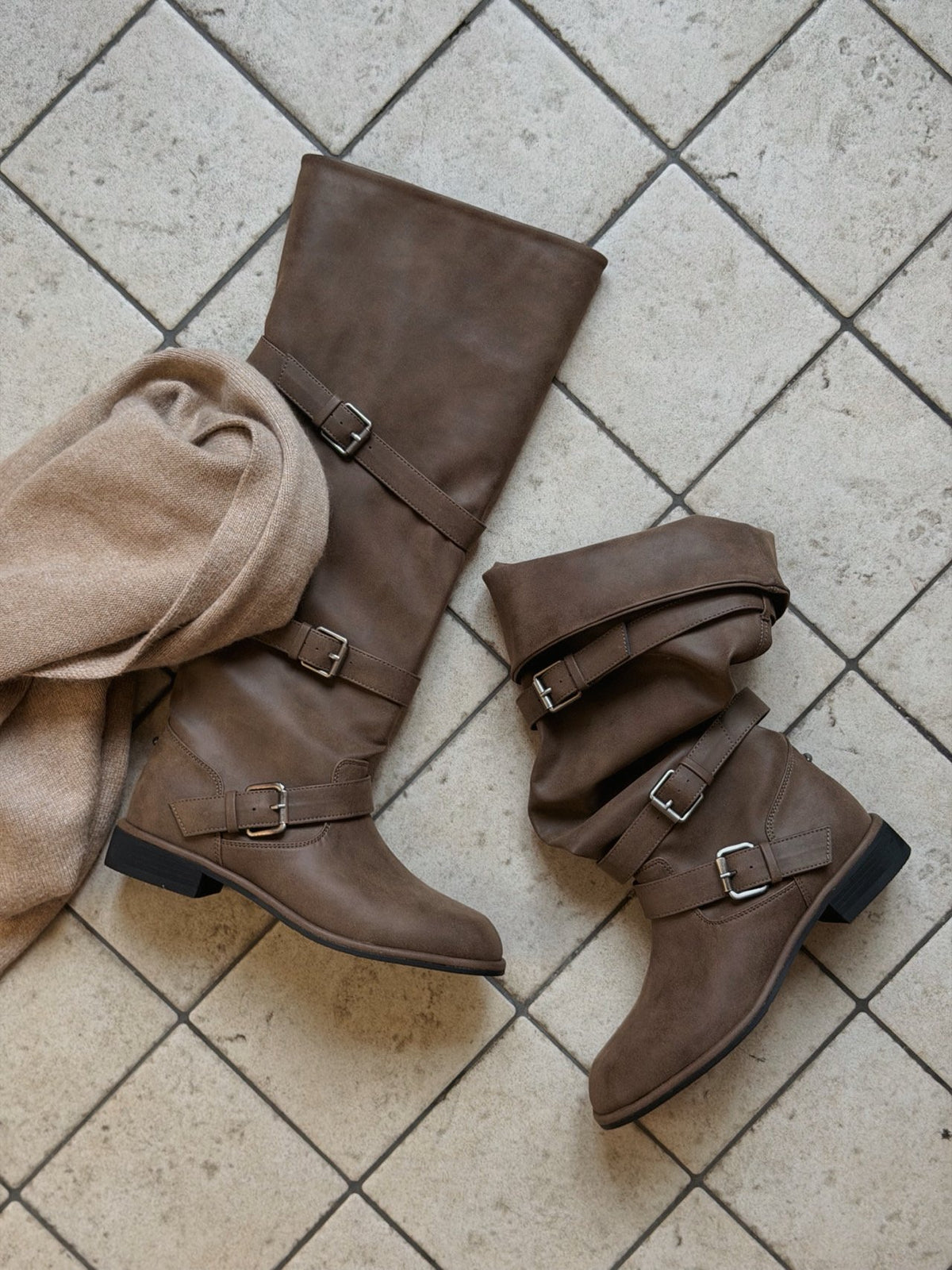 belted slouch boots-2col