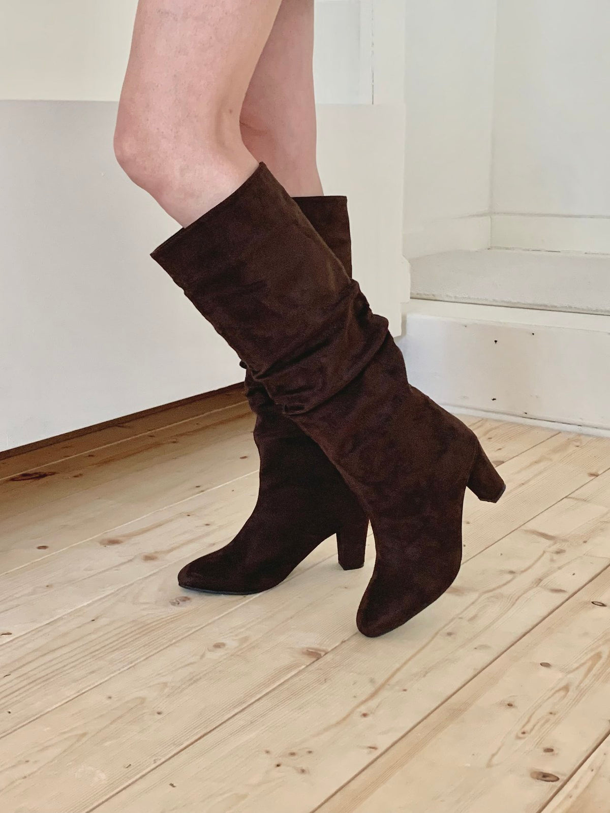 7cm Suede Wrinkle Long Boots-3col