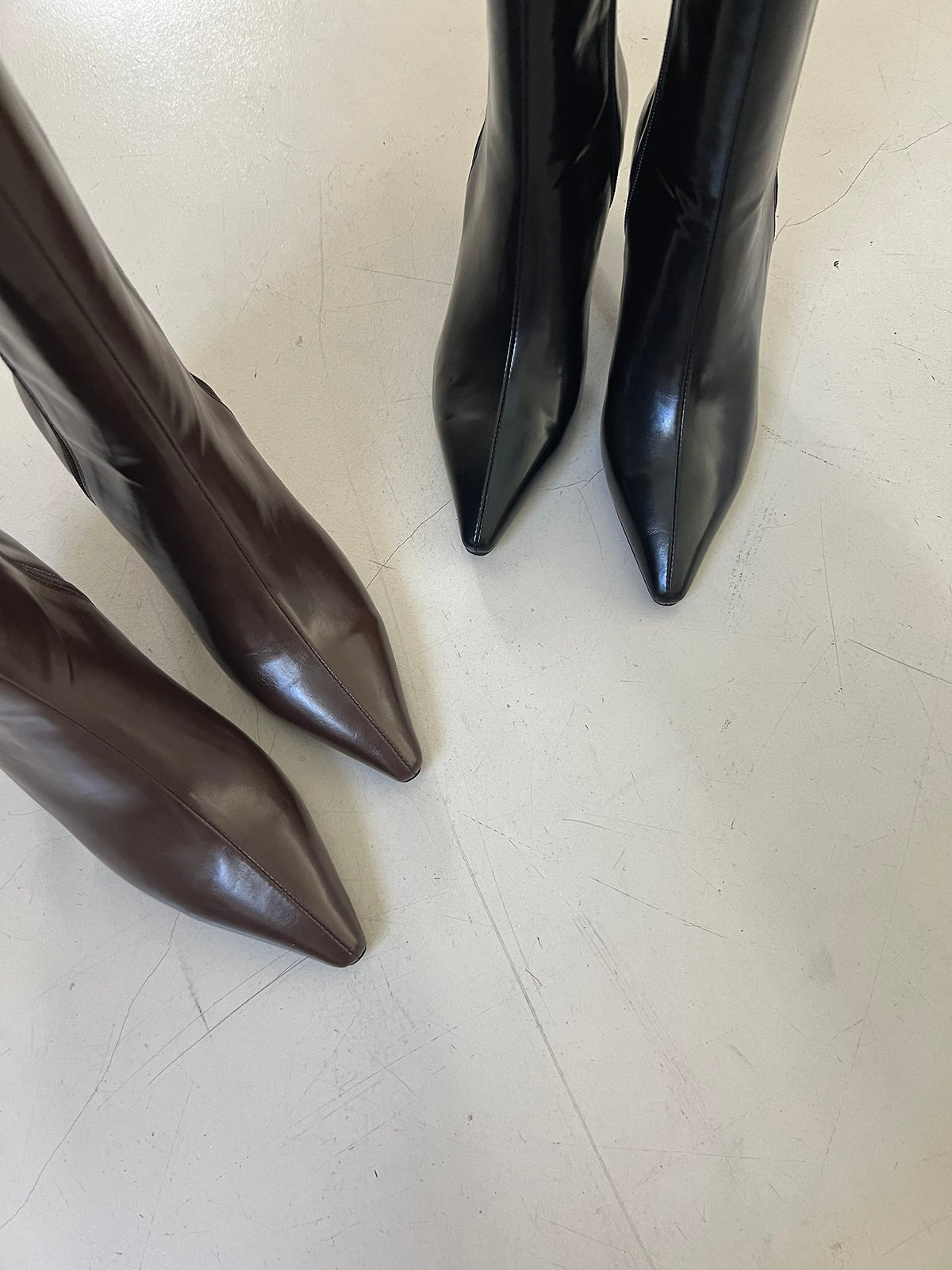 Binding Suede point 7cm Boots-2col