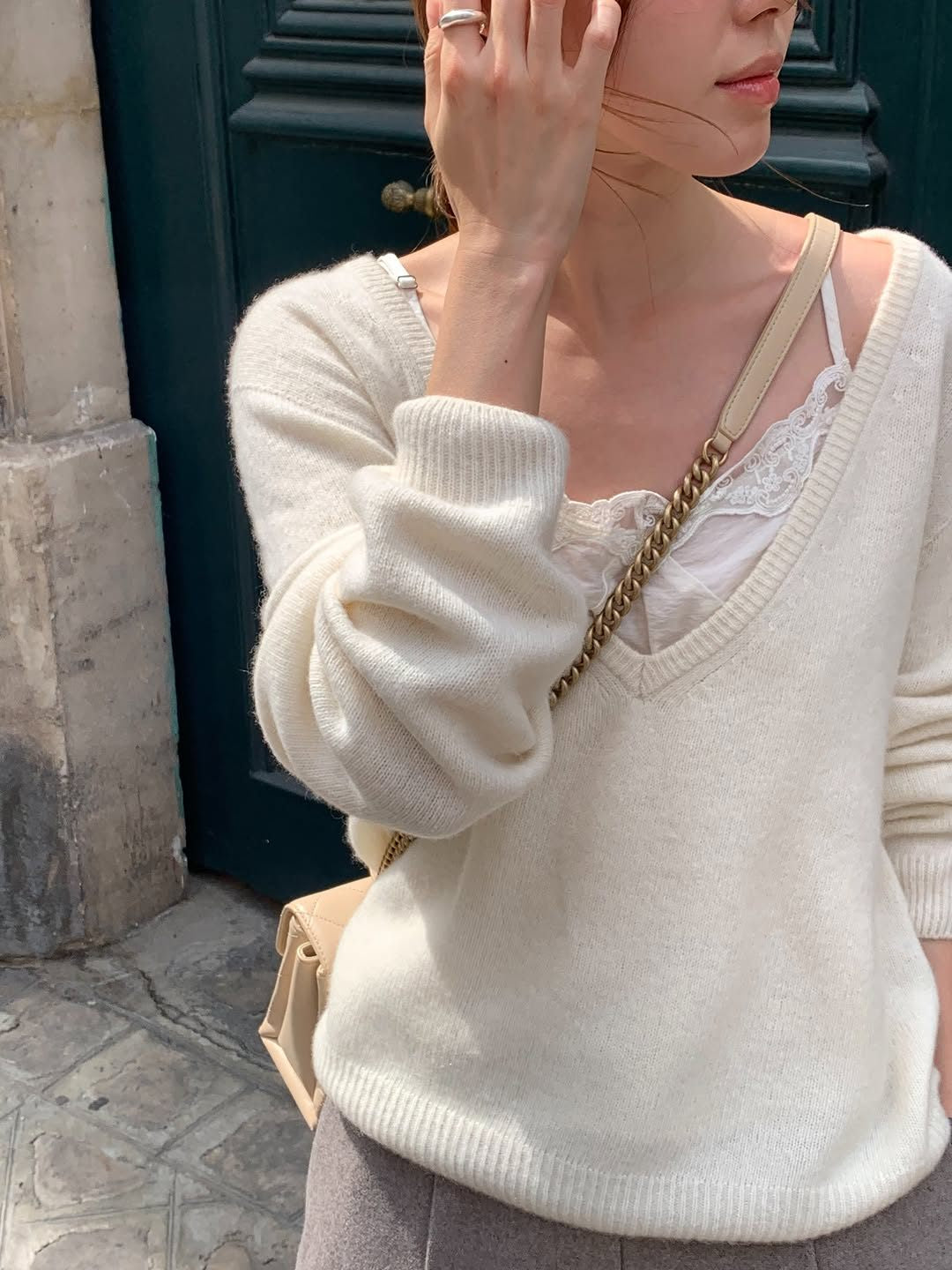 Celine cashmere wholegarment deep V-neck knit-3col