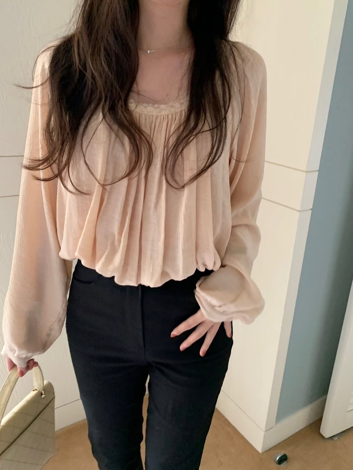 royal shirring lace blouse