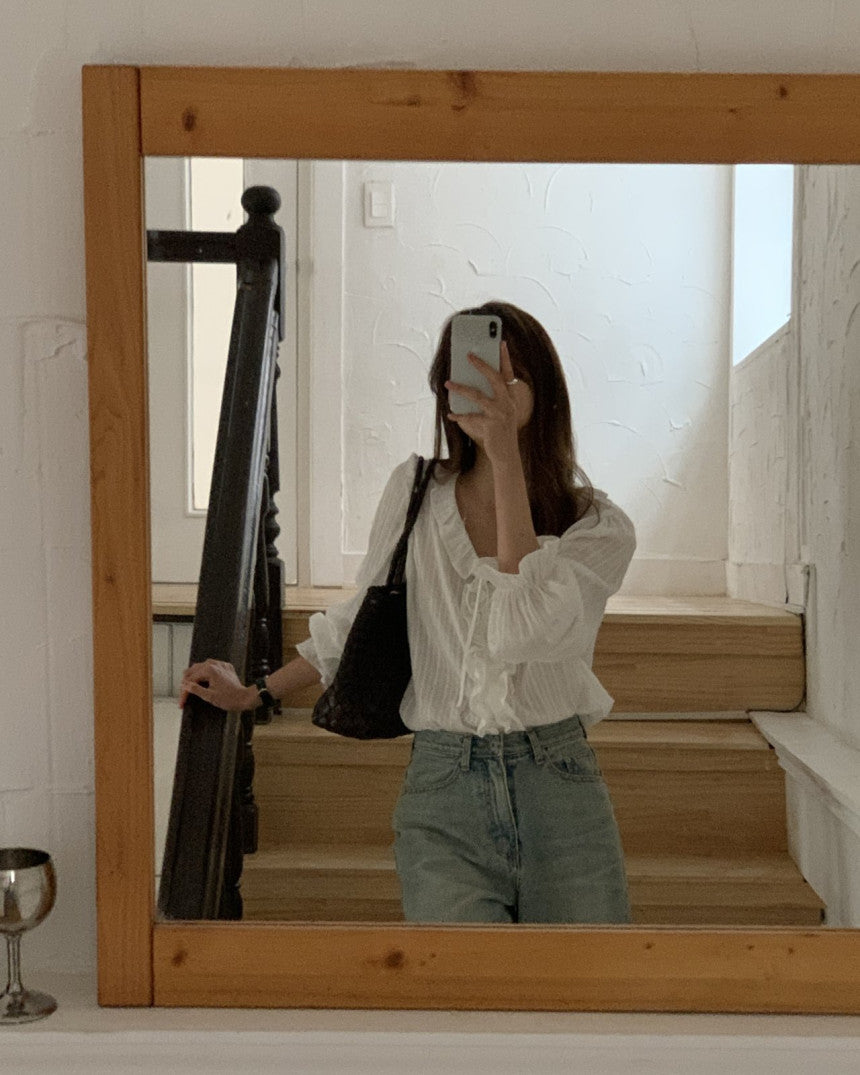 Riel ruffle blouse-2col