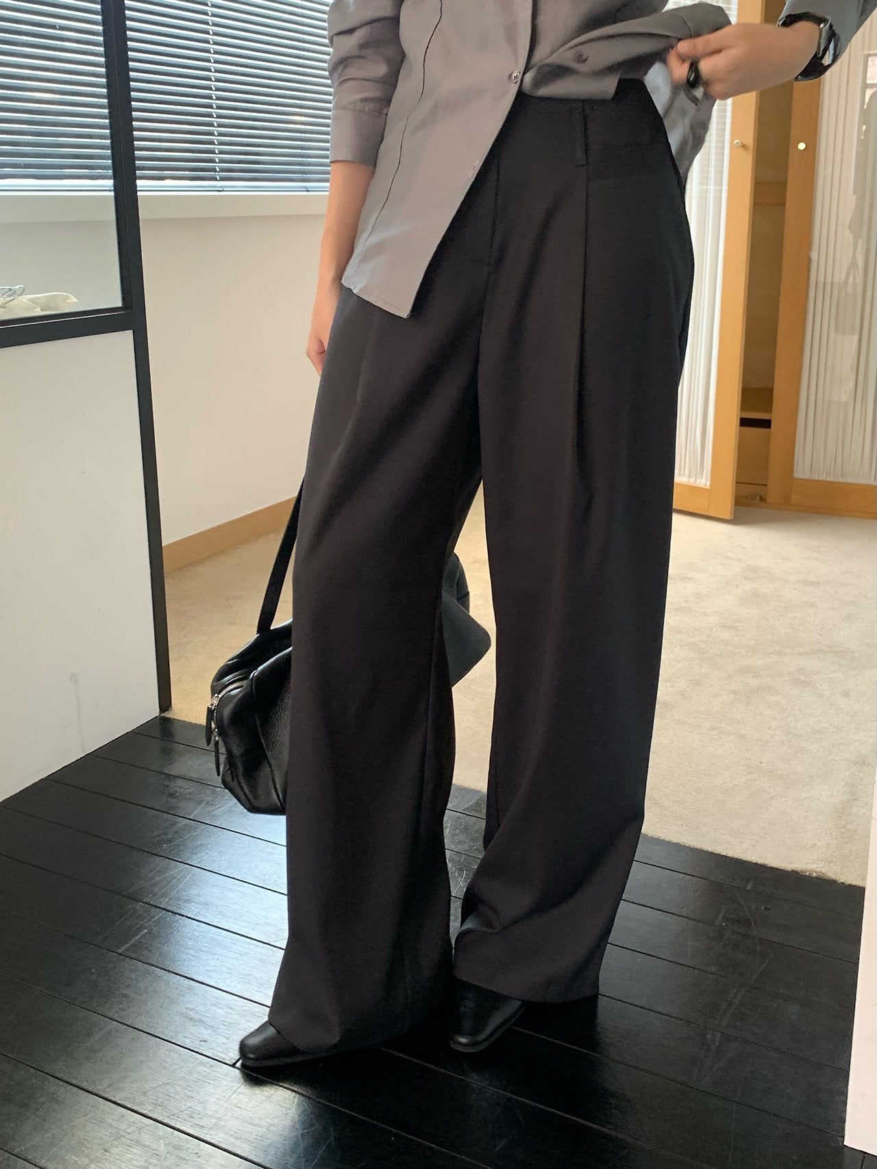 Root slacks-2col