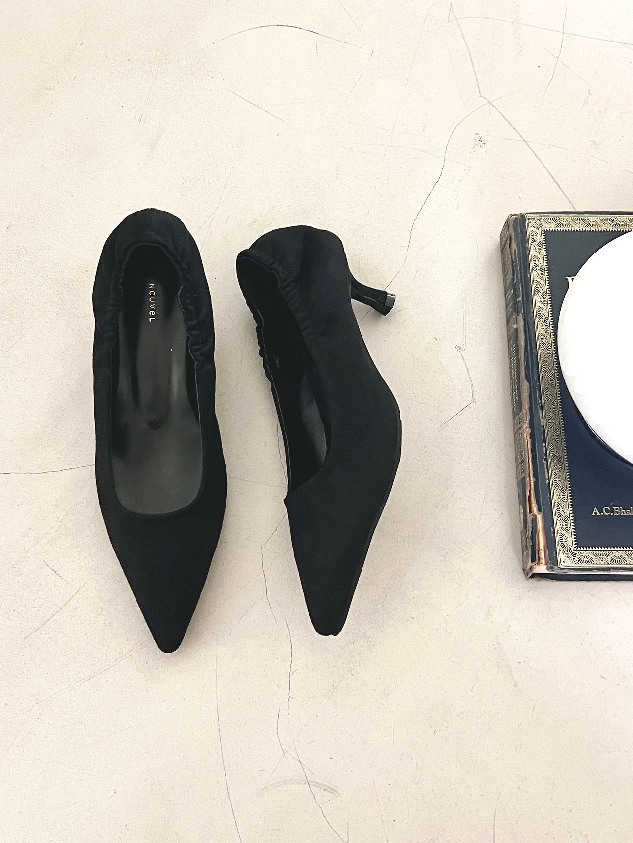 Suede 5cm back-banding high heels