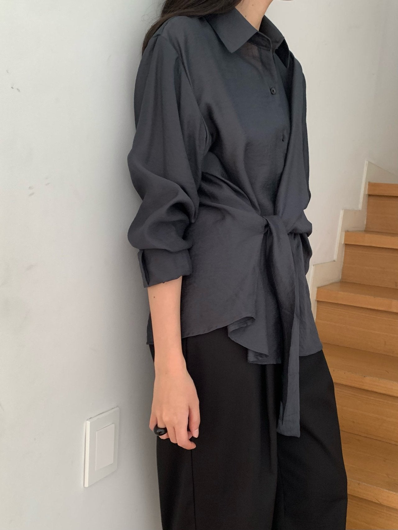 Veil wrap blouse-2col