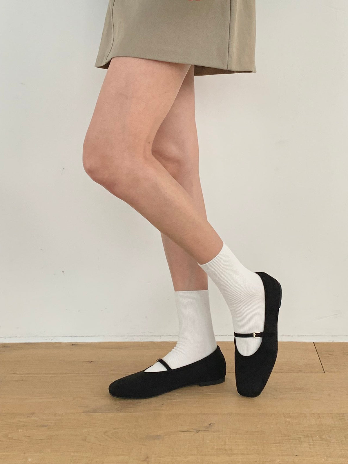 Suede Mary Jane-3col