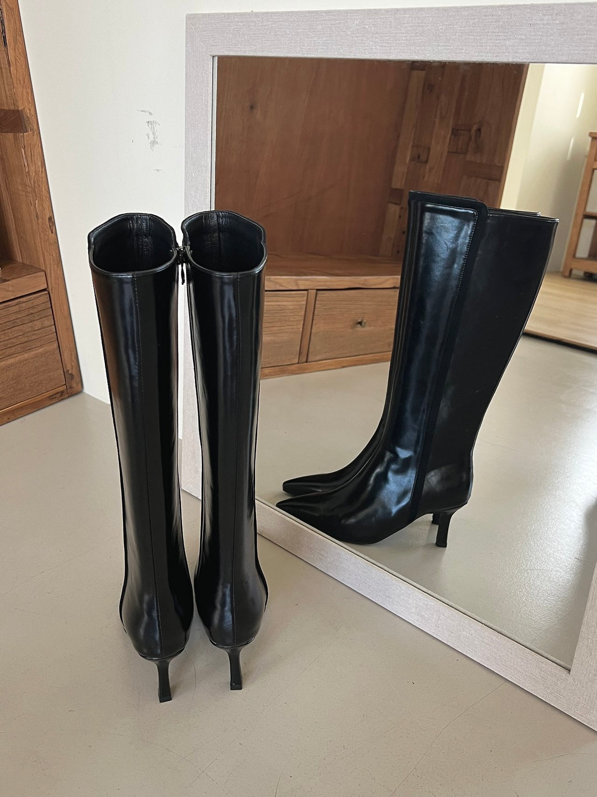 Binding Suede point 7cm Boots-2col