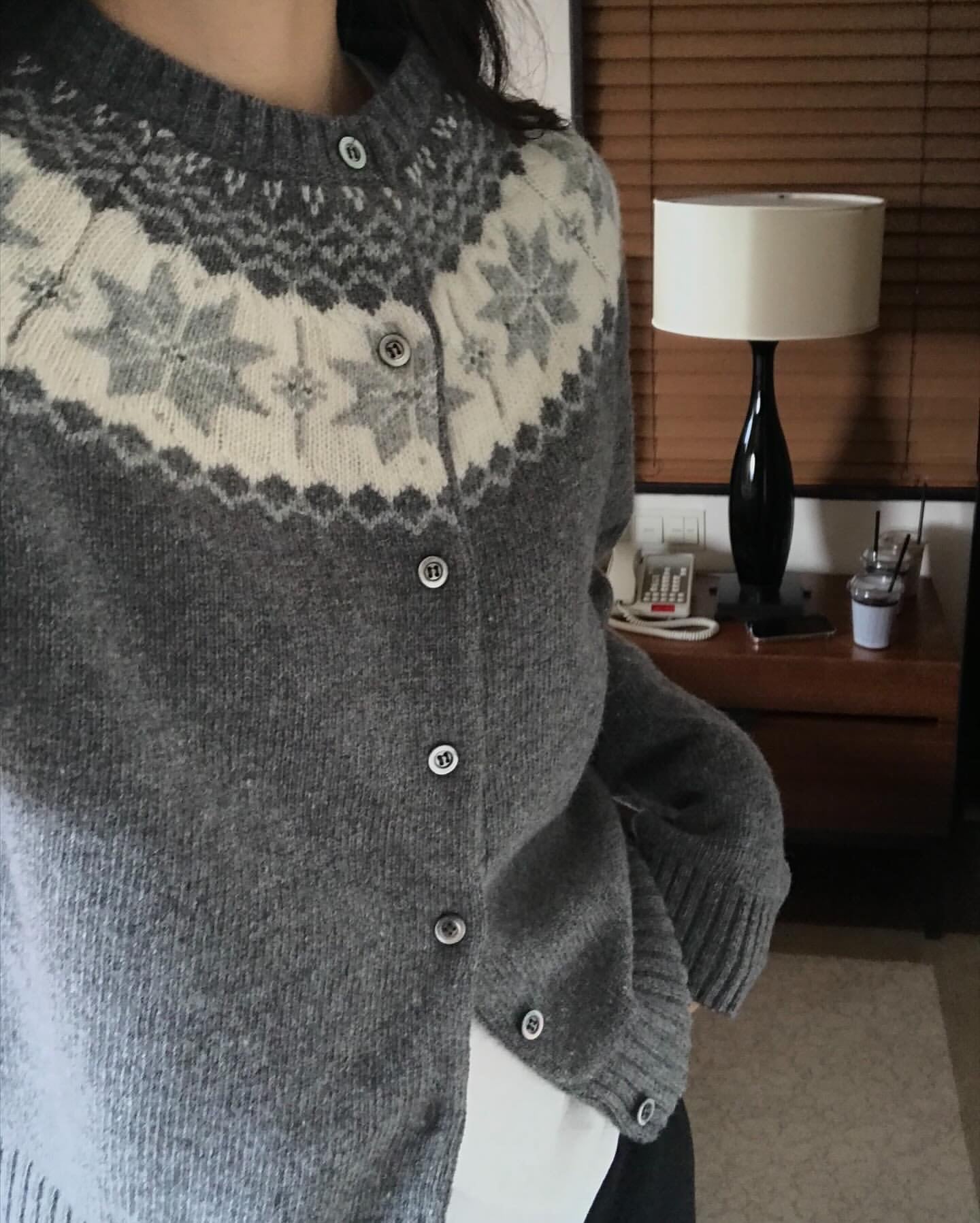 Otaru snowflake jagad cardigan-2col