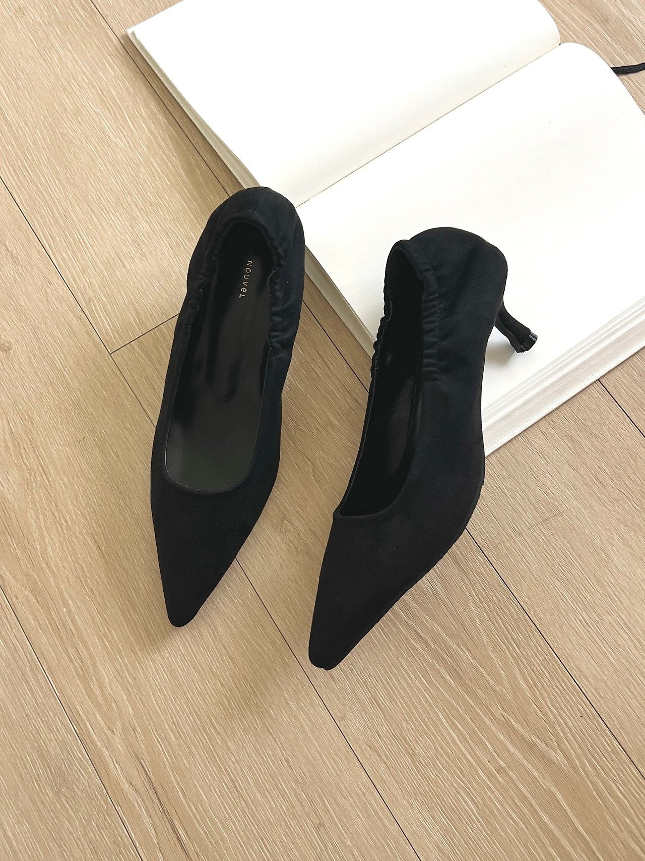 Suede 5cm back-banding high heels