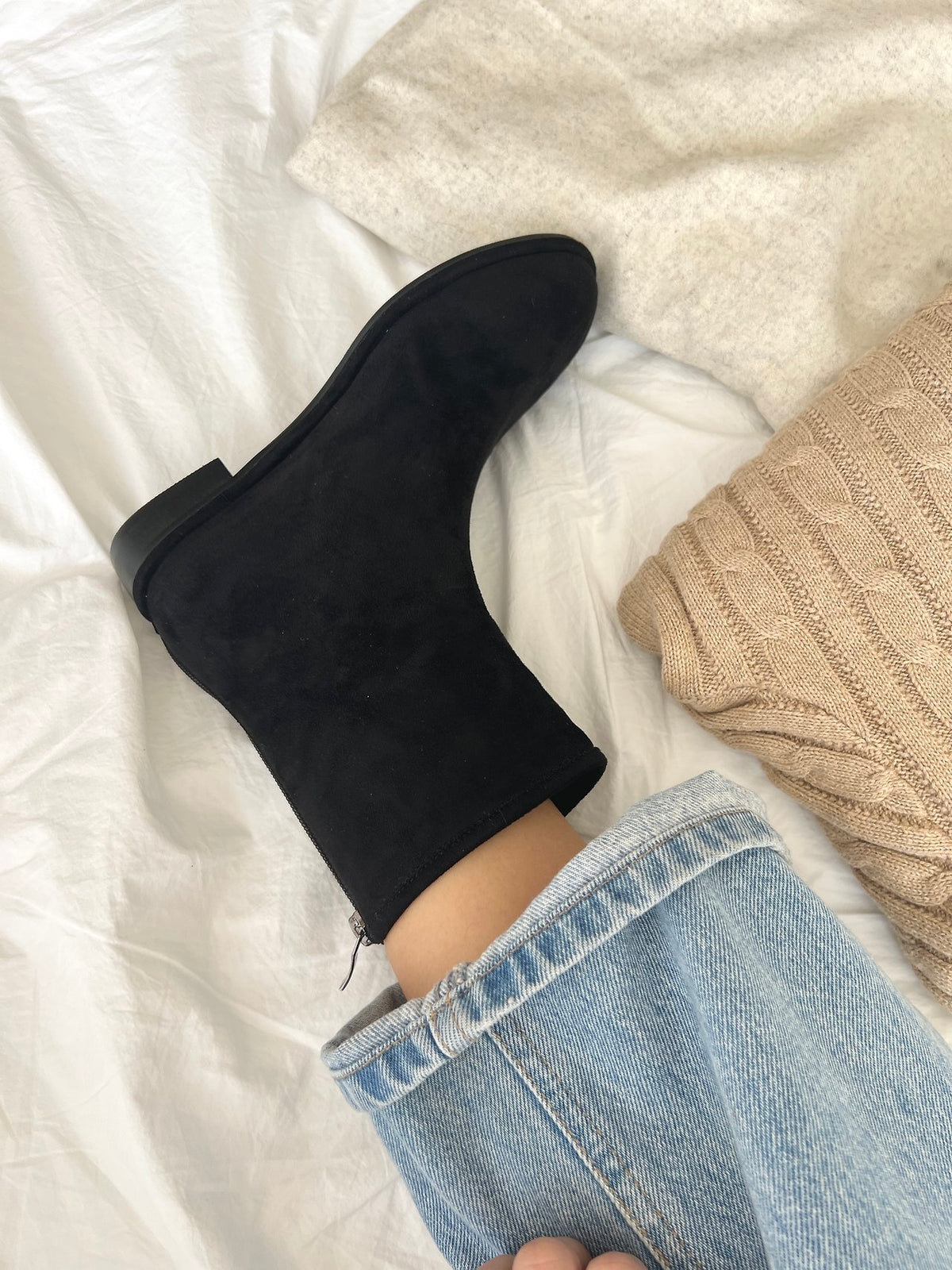 Suede Back-Zip Mid Boots-3col