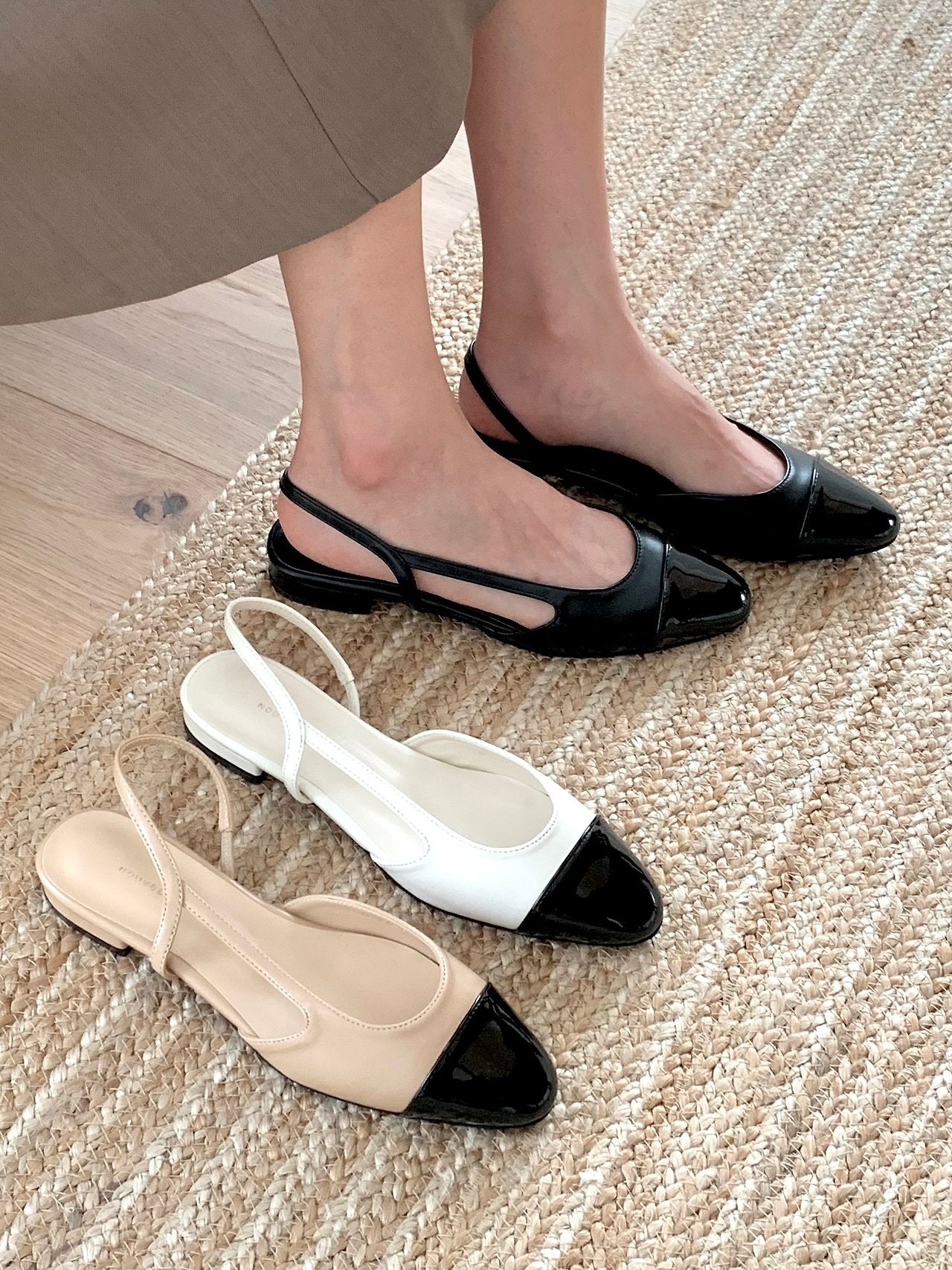 Two-tone color-block sling back
