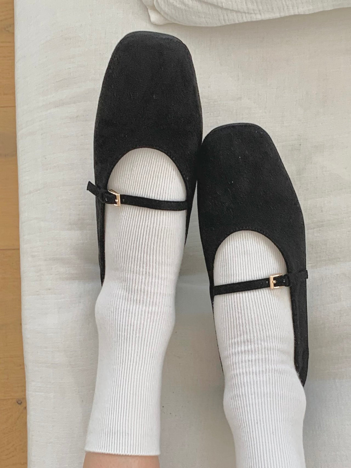 Suede Mary Jane-3col