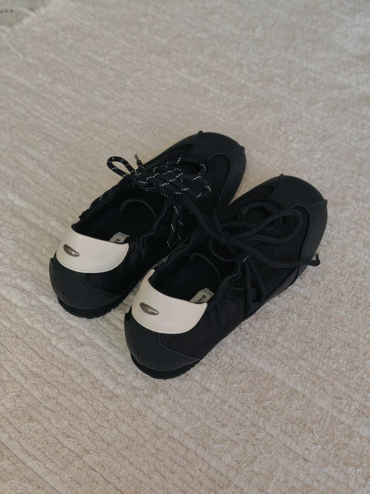 hazel satin sneakers-2col