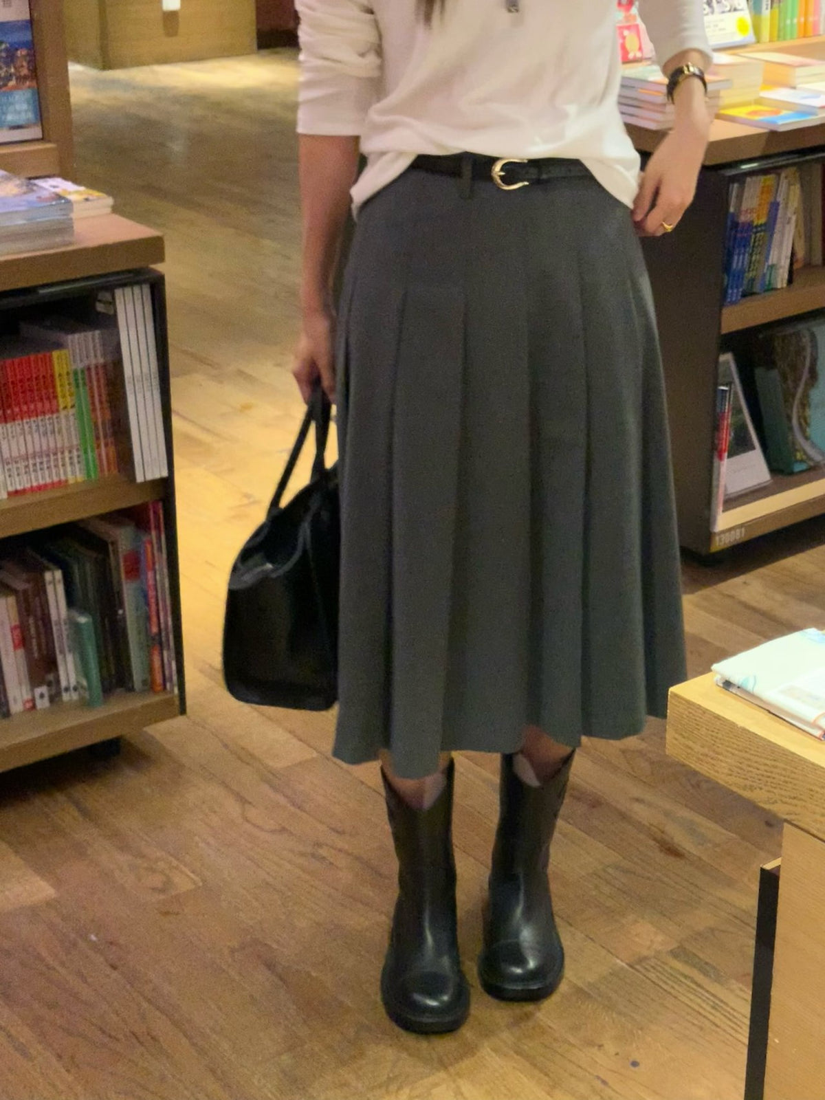 berry pleated midi skirt-2col