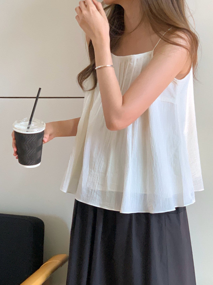 Lobe pintuck sleeveless blouse-2col