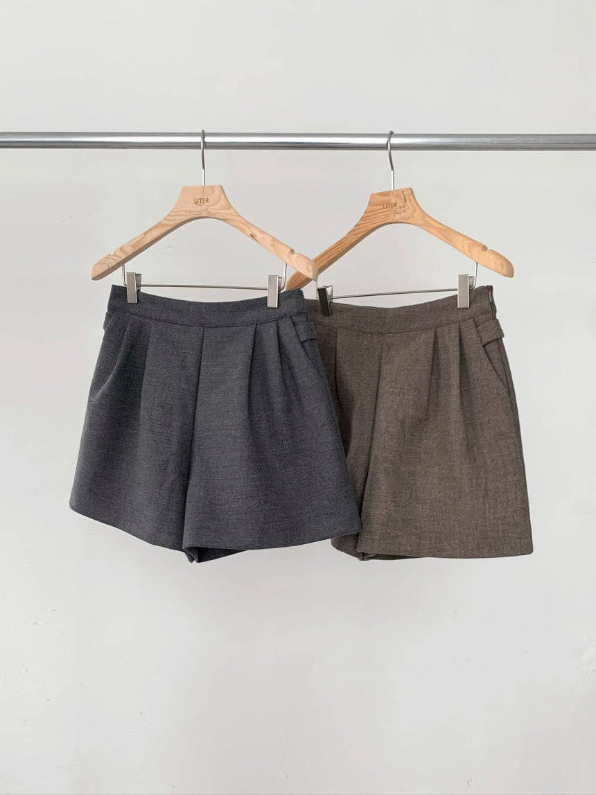 liter foe wool button shorts-2col