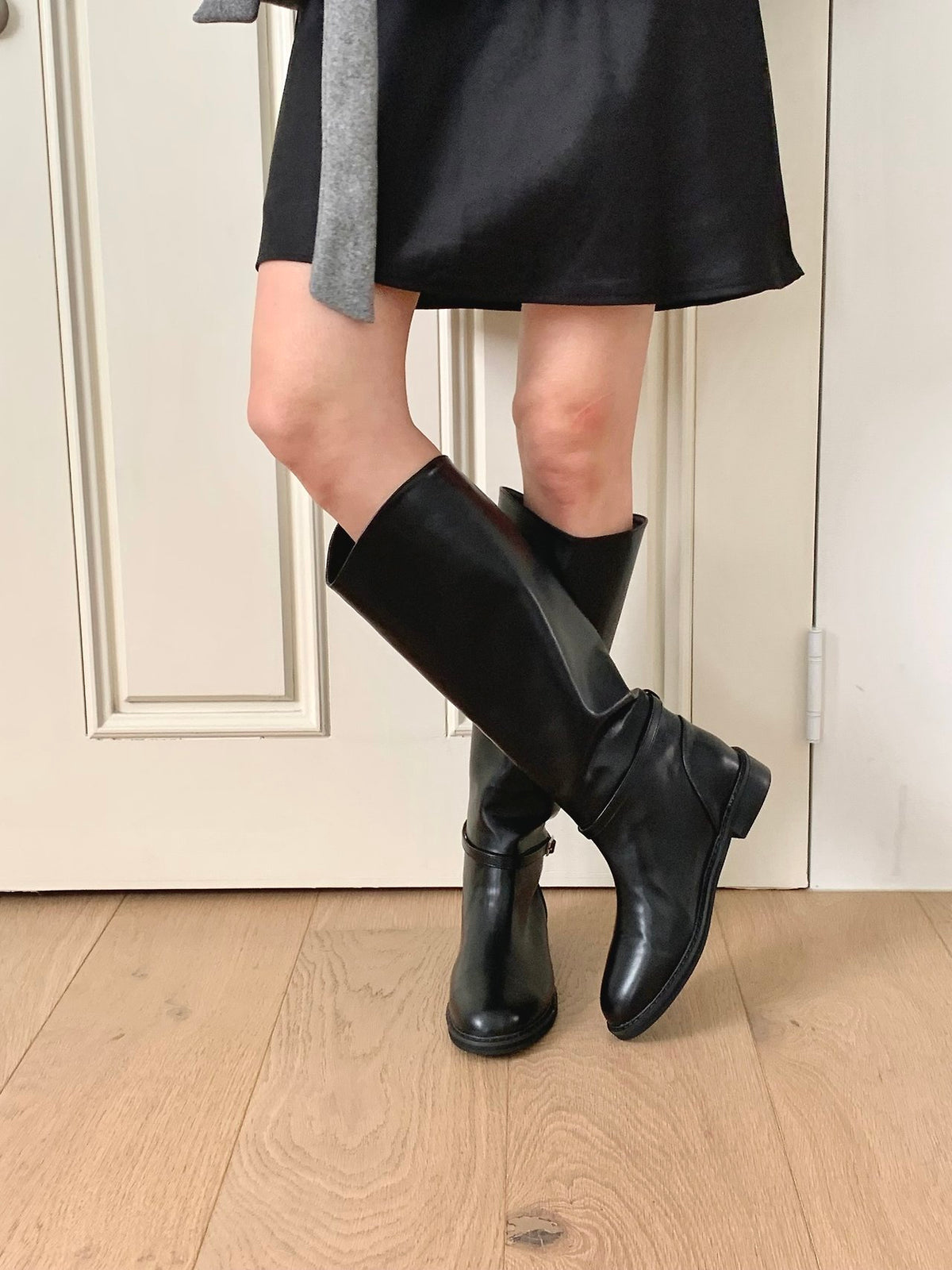 Ankle Detail Long Boots-2col