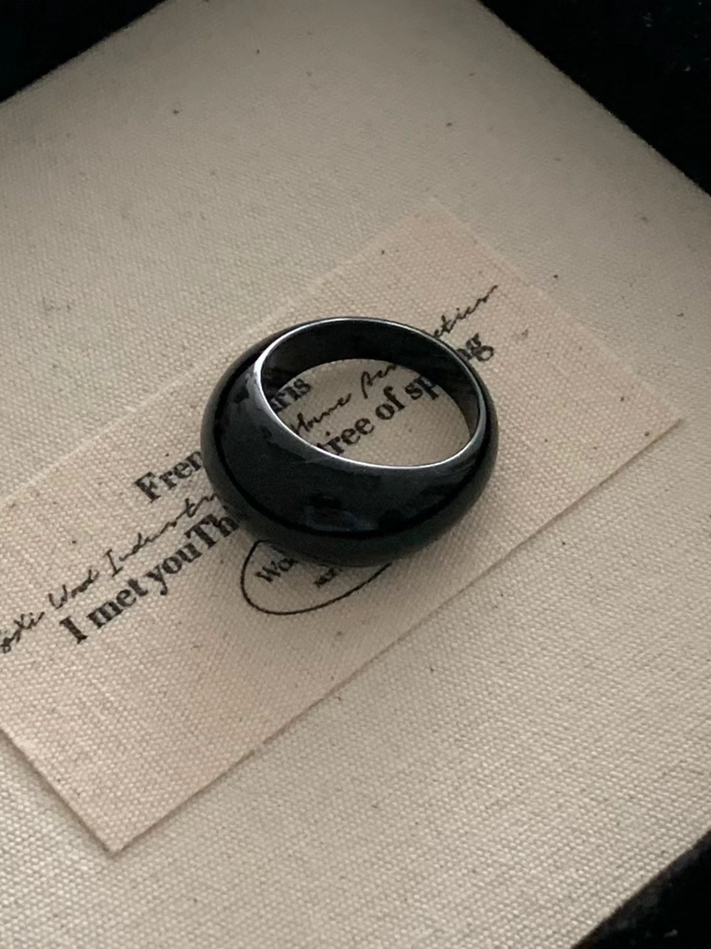 Bold Point Acrylic Ring