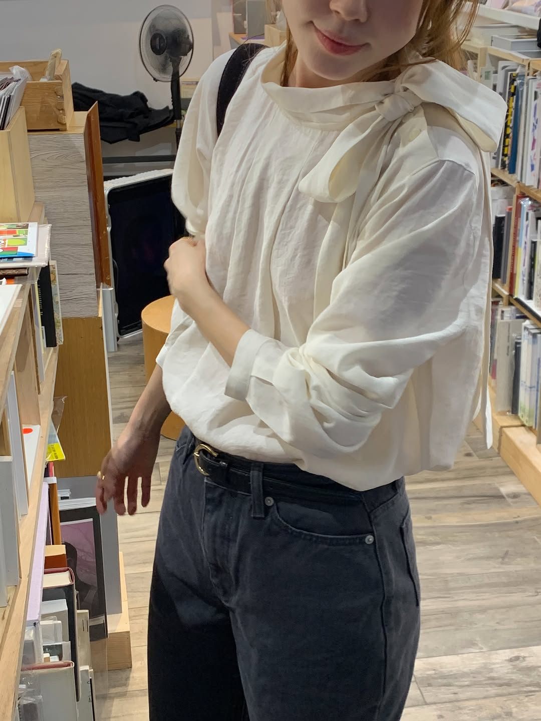 Ere scarf blouse-2col