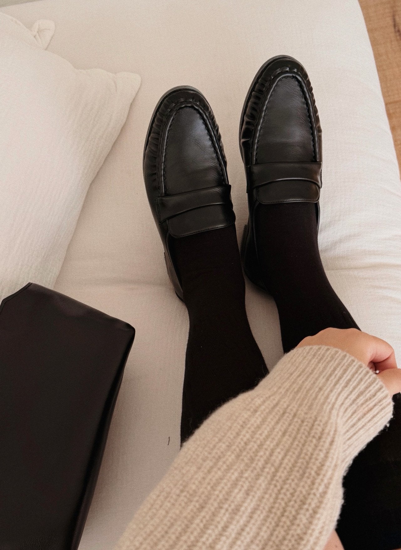 Classic Shirring Loafer