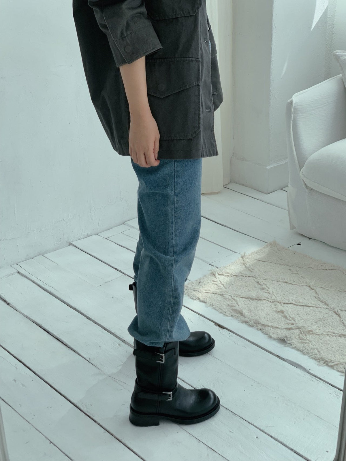 burnished leather buckle boots-2col
