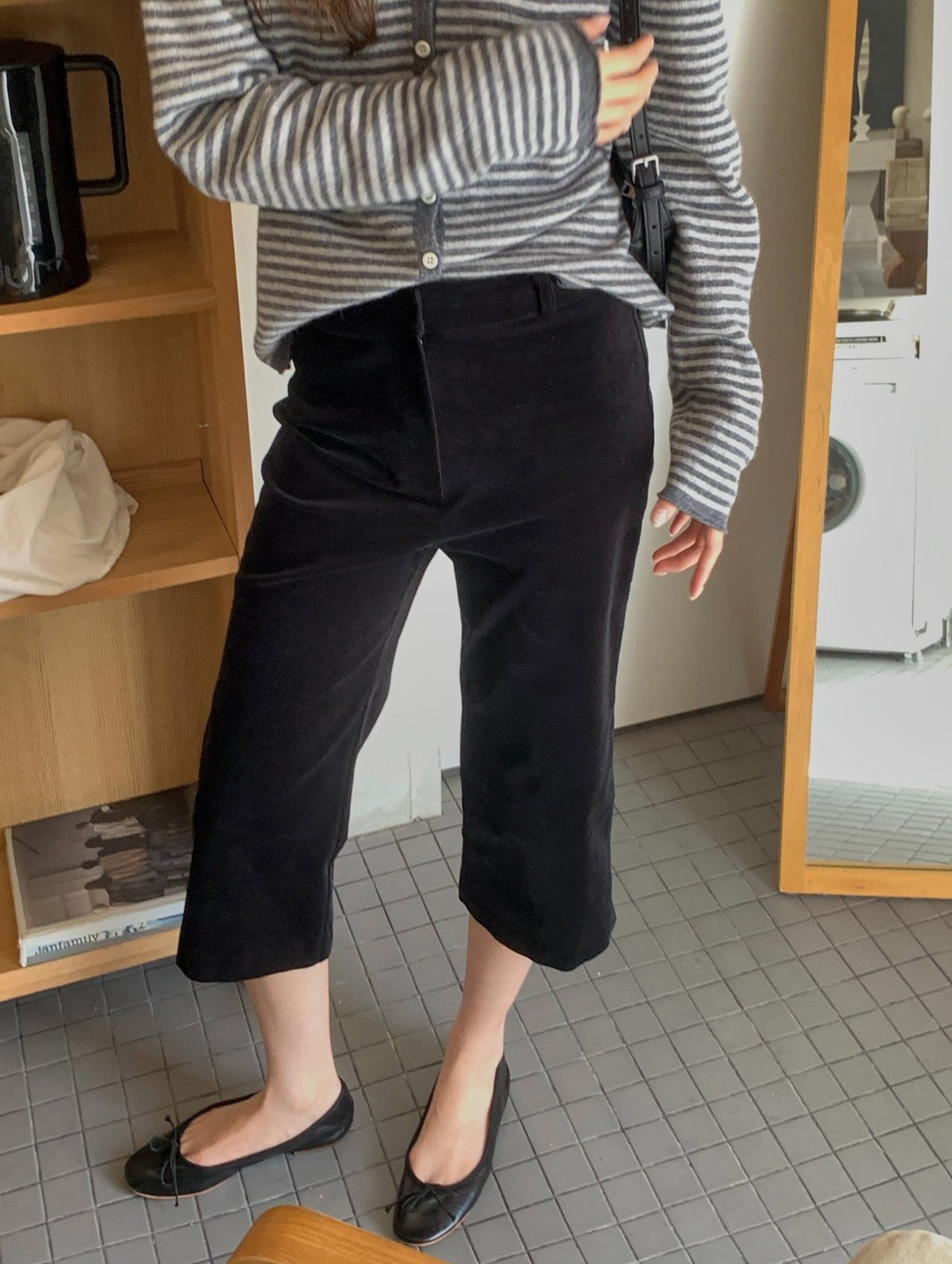 velvet capri pants