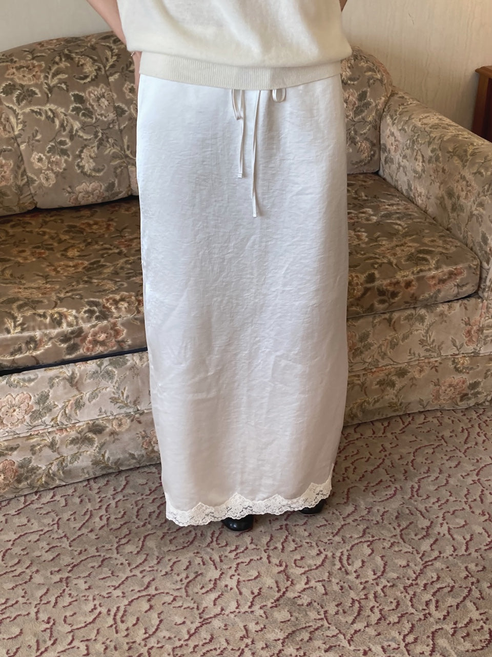 milo satin lace skirt-2col