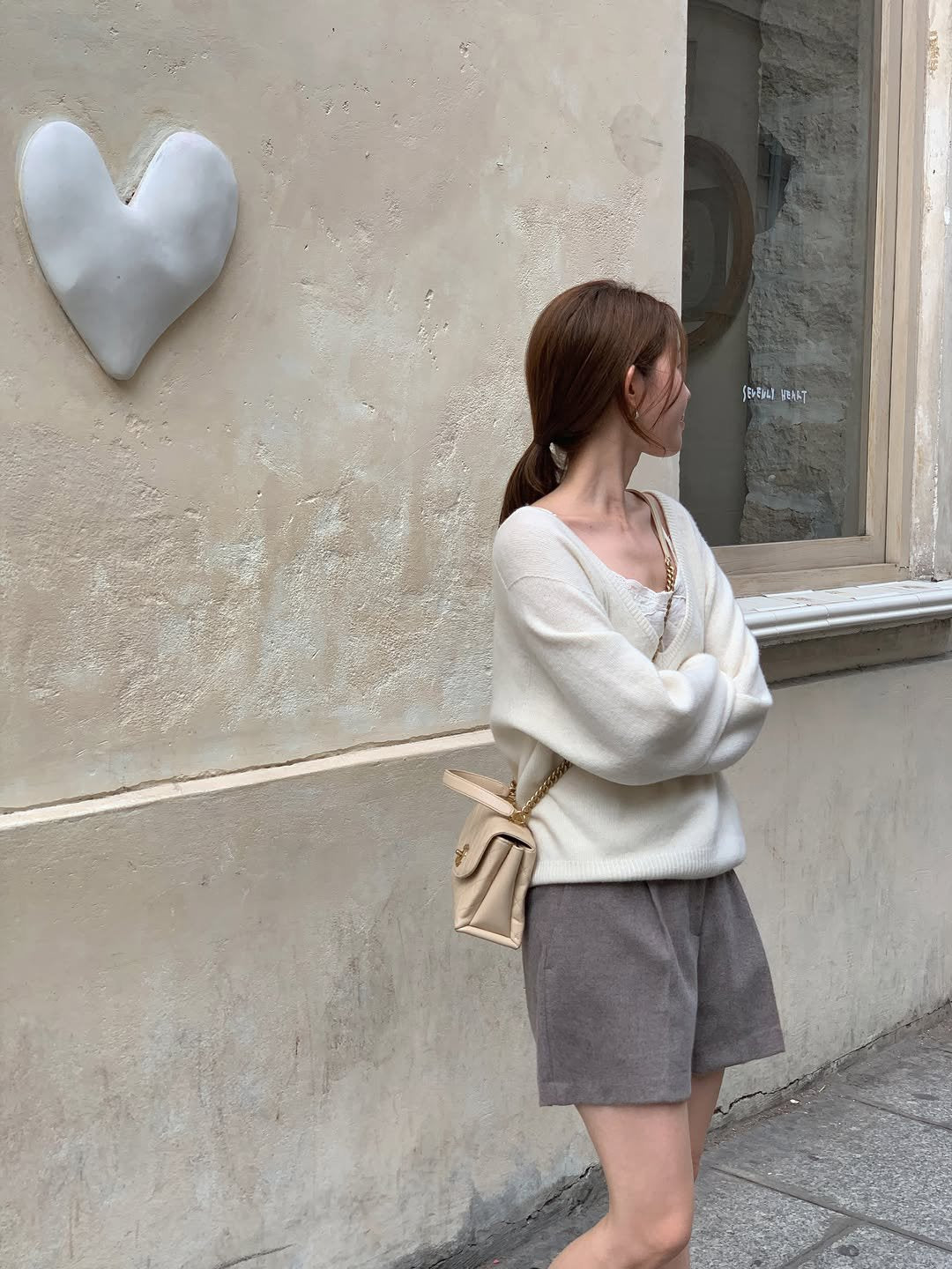 Celine cashmere wholegarment deep V-neck knit-3col
