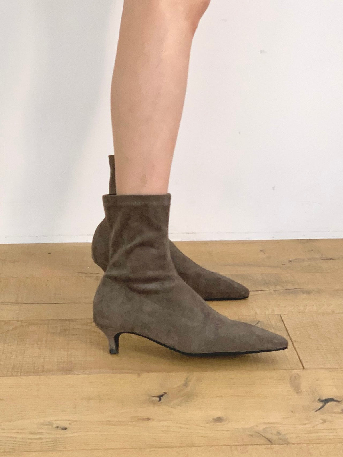 Stretch Suede Ankle Boots-4col