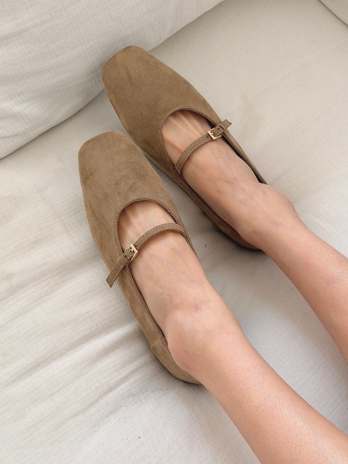 Suede Mary Jane-3col
