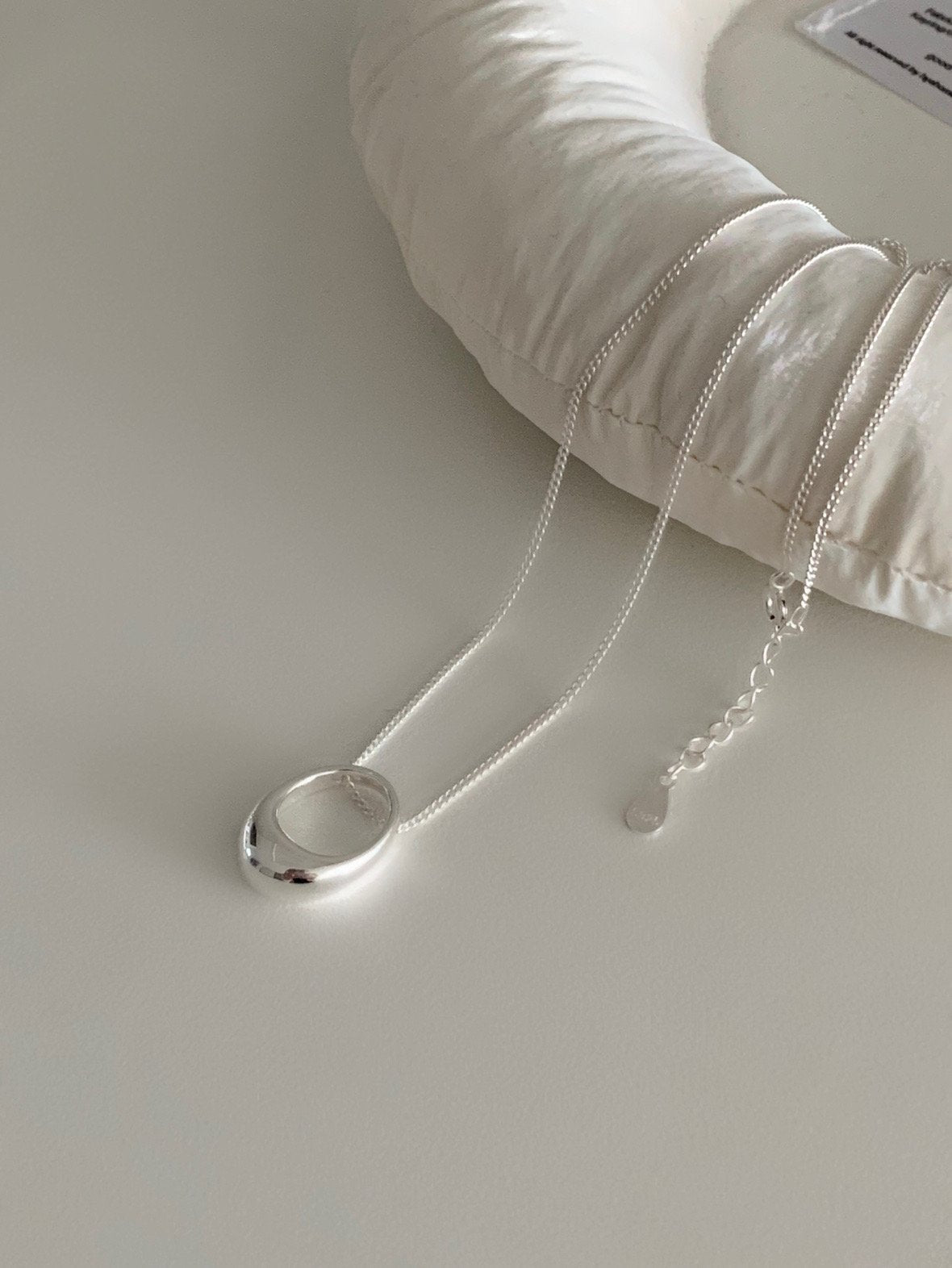 oval necklace