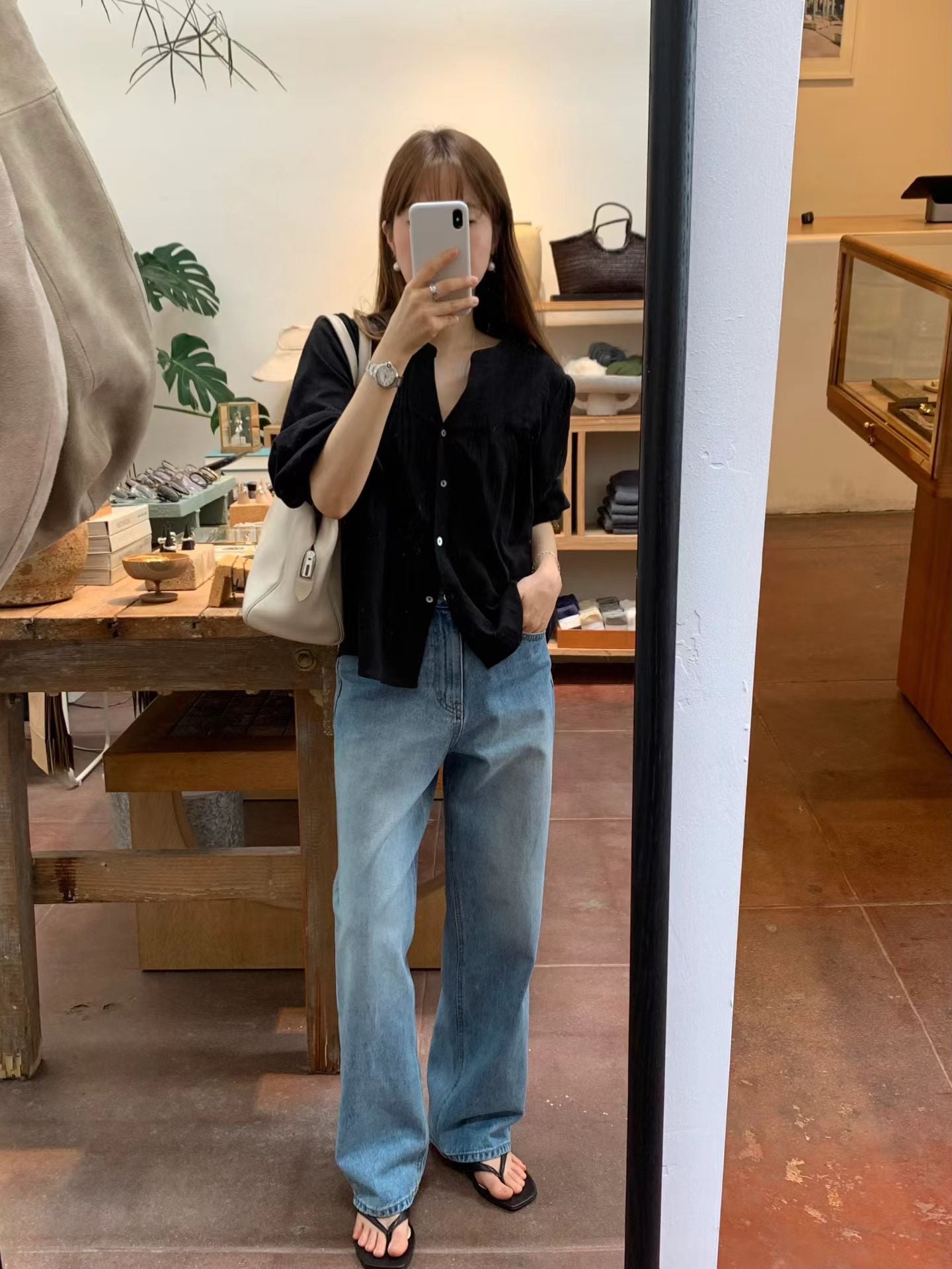 Ounce blanc pintuck blouse-2col