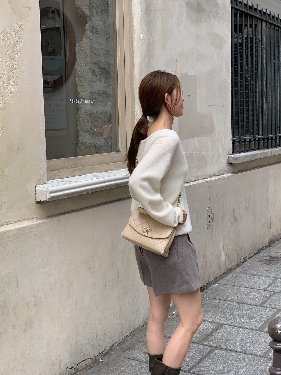 Celine cashmere wholegarment deep V-neck knit-3col