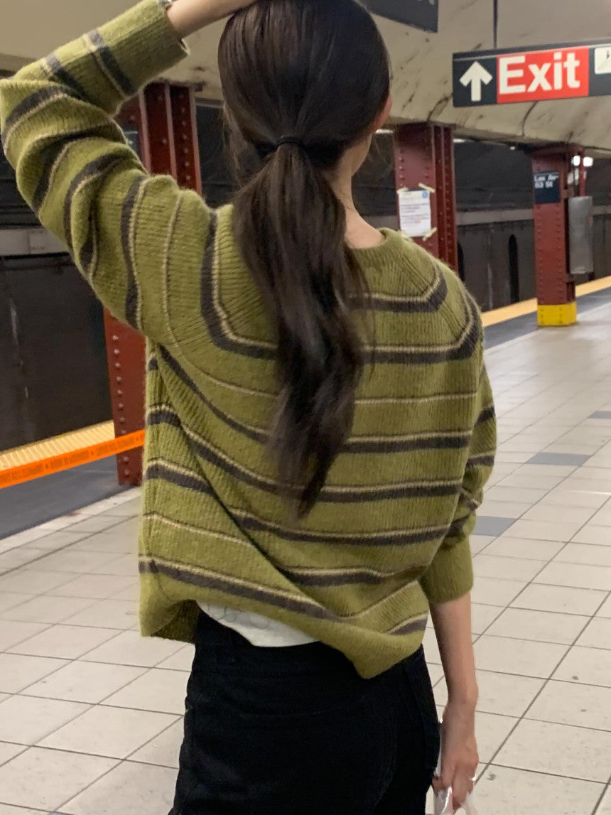 ber s.t cardigan-2col