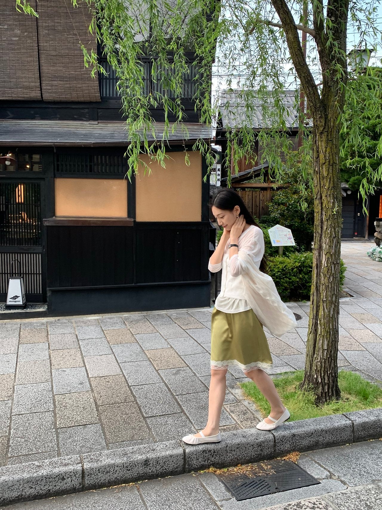 Lumiere texture shopper bag-2col