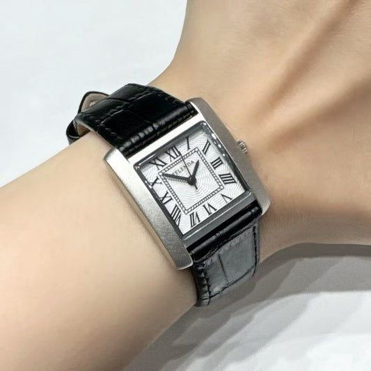 Telenda square leather