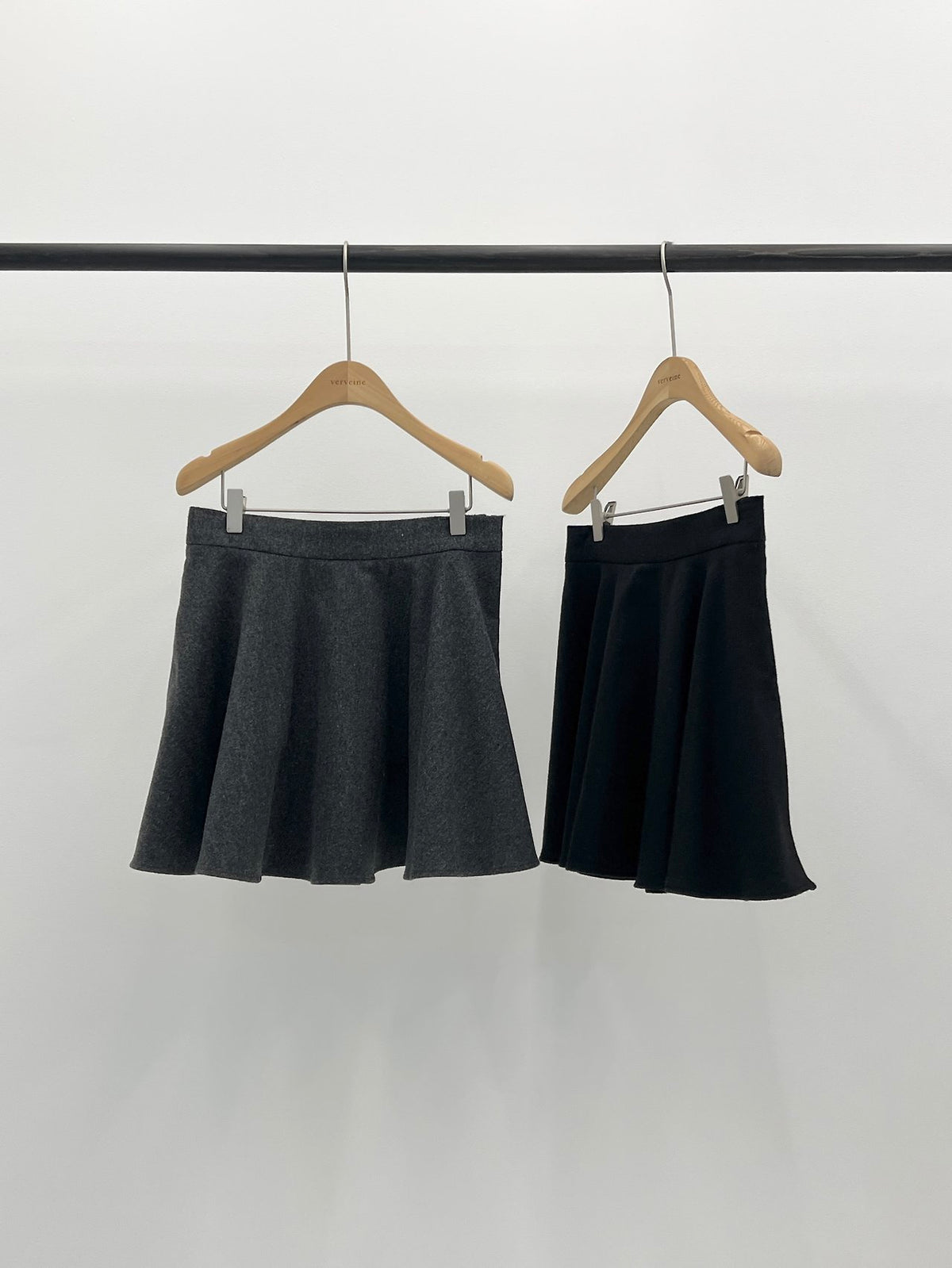 mabel flare mini skirt-2col