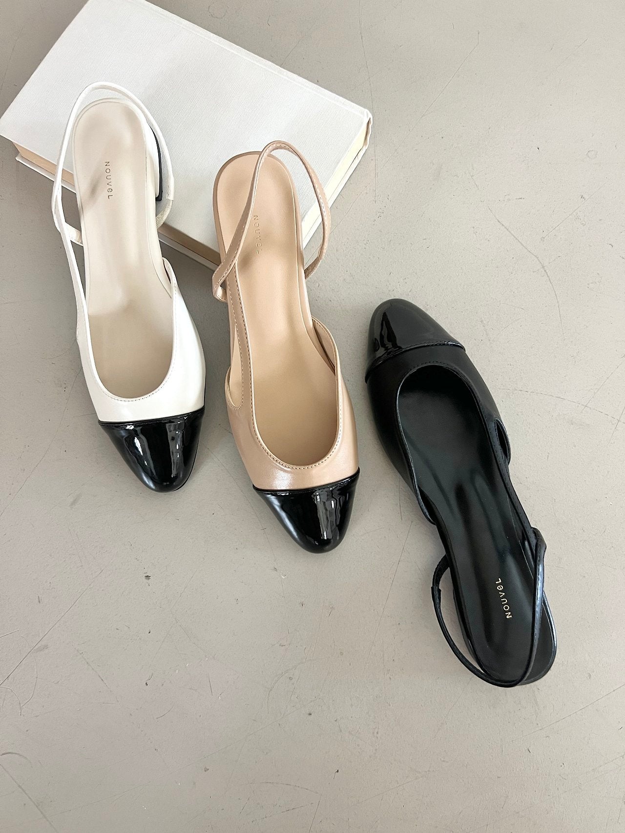Two-tone color-block sling back