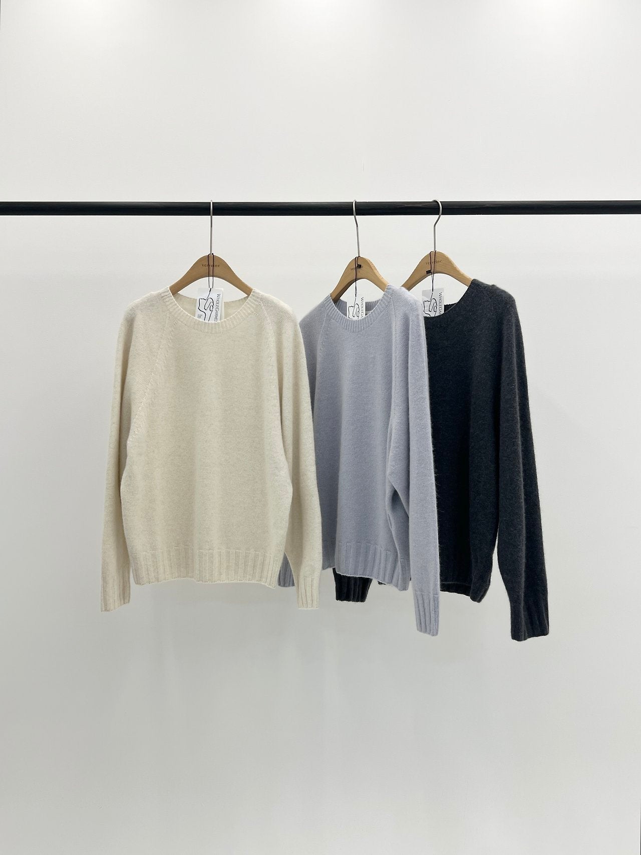 arlet raccoon round whole-garment knit-3col