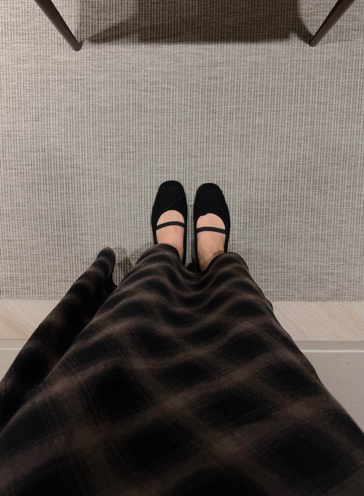 suede comfort ribbon flats-2col