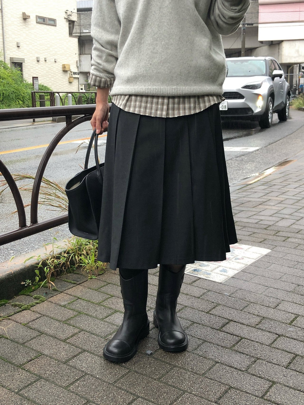 berry pleated midi skirt-2col